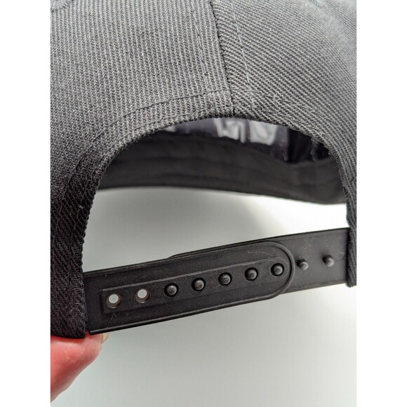 Skeleton Hand Rock On Snapback Hat - Adjustable Black - NWT - Picture 3 of 4